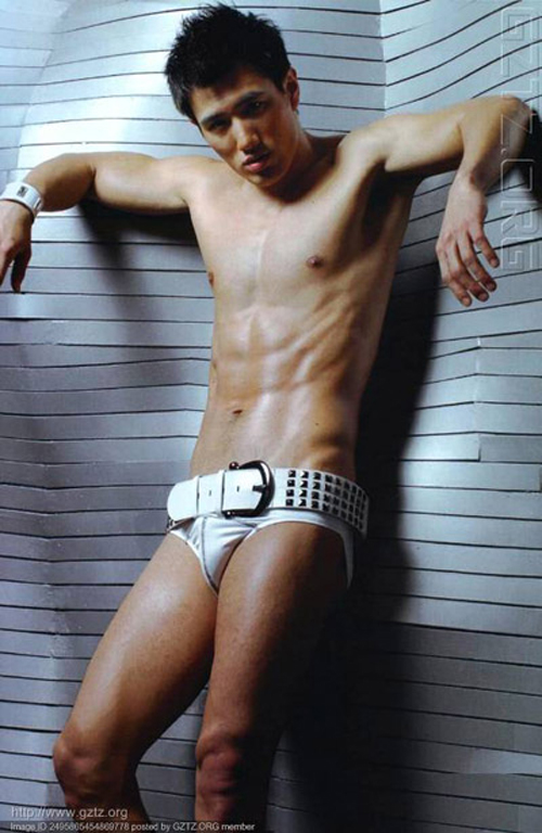 male-model-korea-choi-ho-jin-2