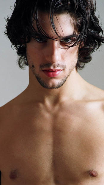 Male model spanish