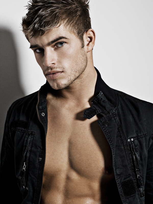 LA-Male-Model-Tyler-Bachtel-1